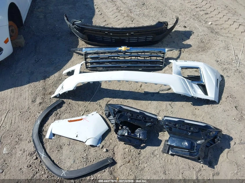 Chevrolet Traverse 2.5L I-4 DI, DOHC, VVT, TURBO, 328HP Front Wheel | Mobile.bg � ����������� 12