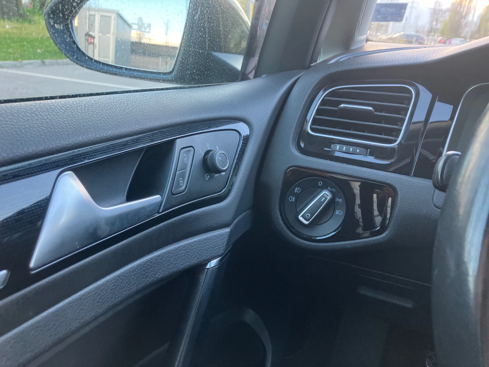 VW Golf, снимка 11 - Автомобили и джипове - 54234708