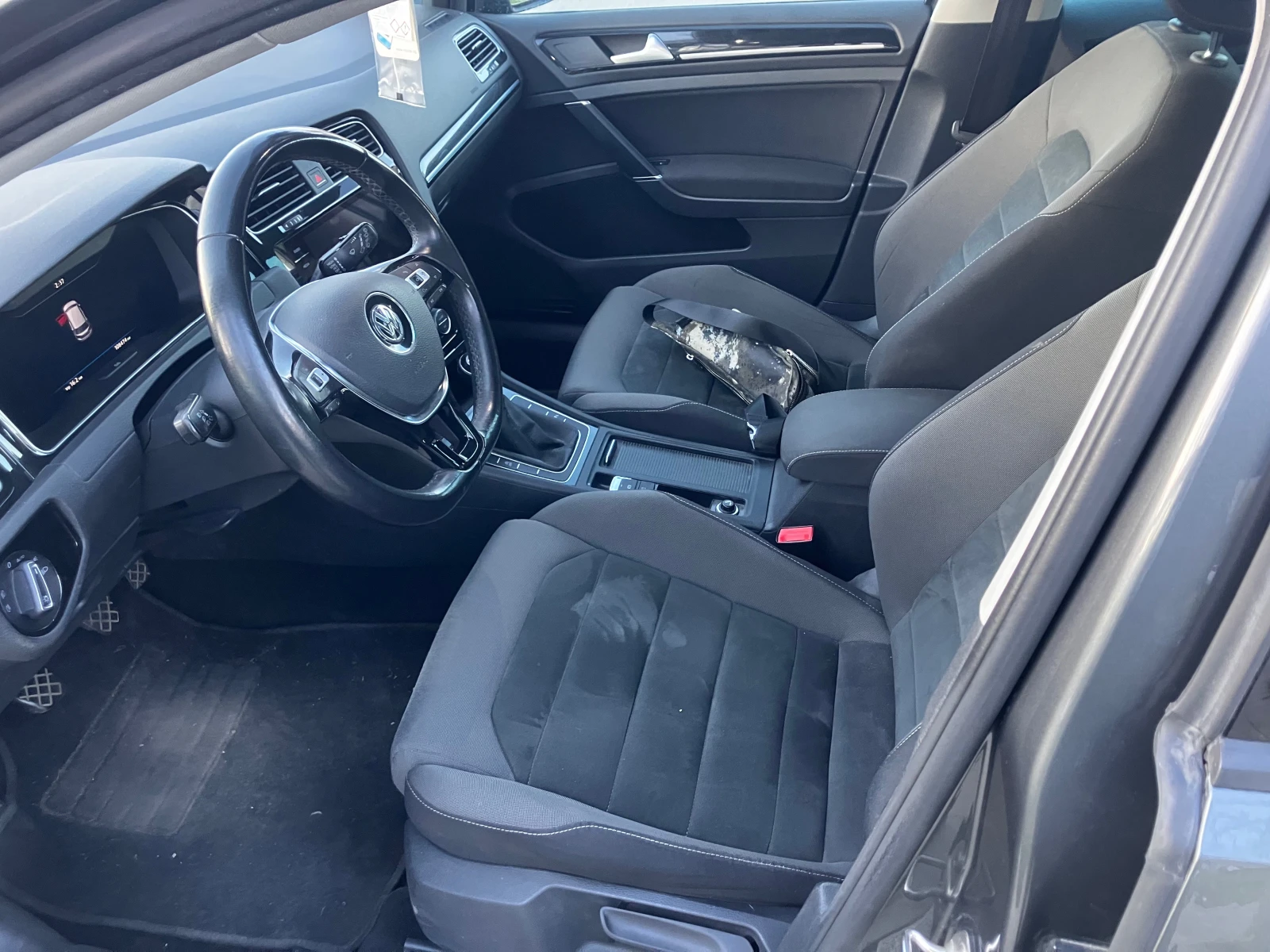 VW Golf, снимка 7 - Автомобили и джипове - 54234708