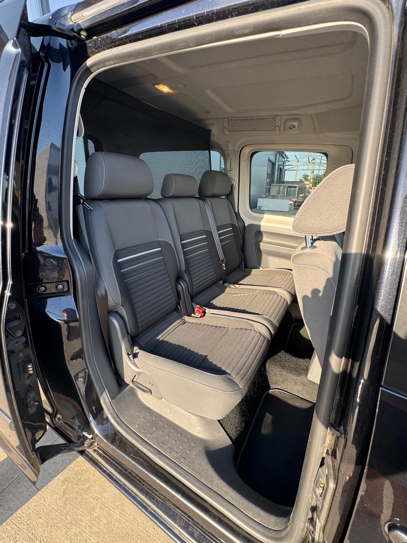 VW Caddy 2.0TDI!Немски!МАХИ!ТОП!ЧИСТО НОВО!ТОП! НОВ!, снимка 7 - Автомобили и джипове - 55092699