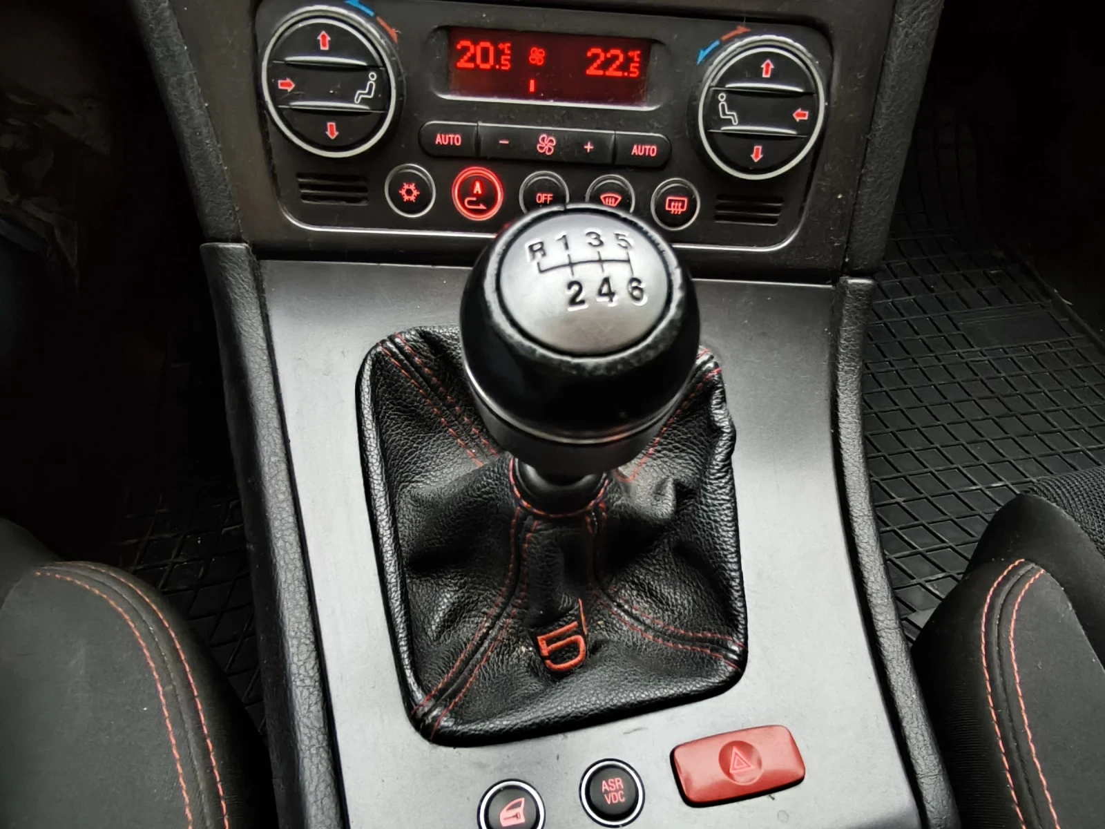 Alfa Romeo 159 sportwagon 2.0 JTDм SW 2011г EURO5, снимка 5 - Автомобили и джипове - 55124064