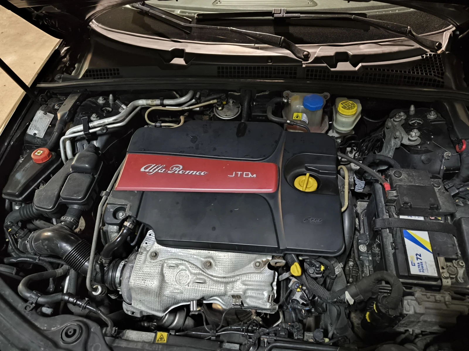 Alfa Romeo 159 sportwagon 2.0 JTDм SW 2011г EURO5, снимка 12 - Автомобили и джипове - 55124064