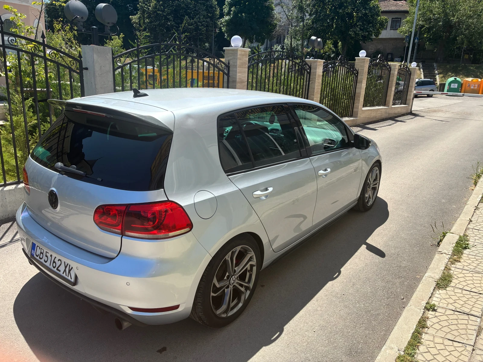 VW Golf GTI , снимка 3 - Автомобили и джипове - 55421110