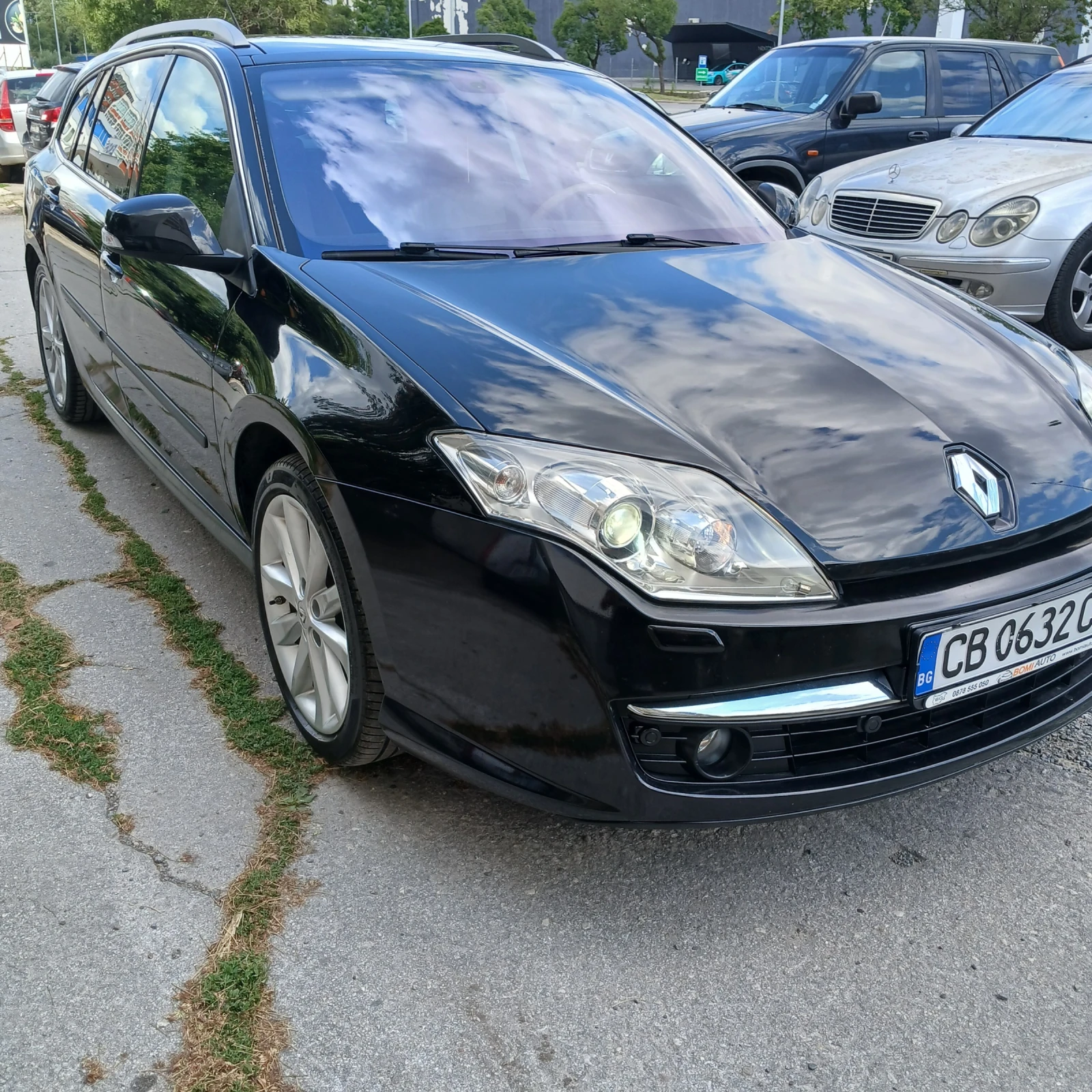 Renault Laguna АВТОМАТИК - ИНИЦИАЛЕ , снимка 2 - Автомобили и джипове - 55582478