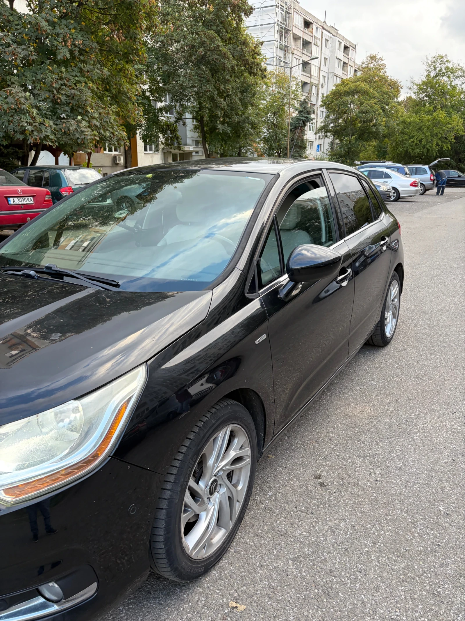 Citroen C4, снимка 2 - Автомобили и джипове - 55727805