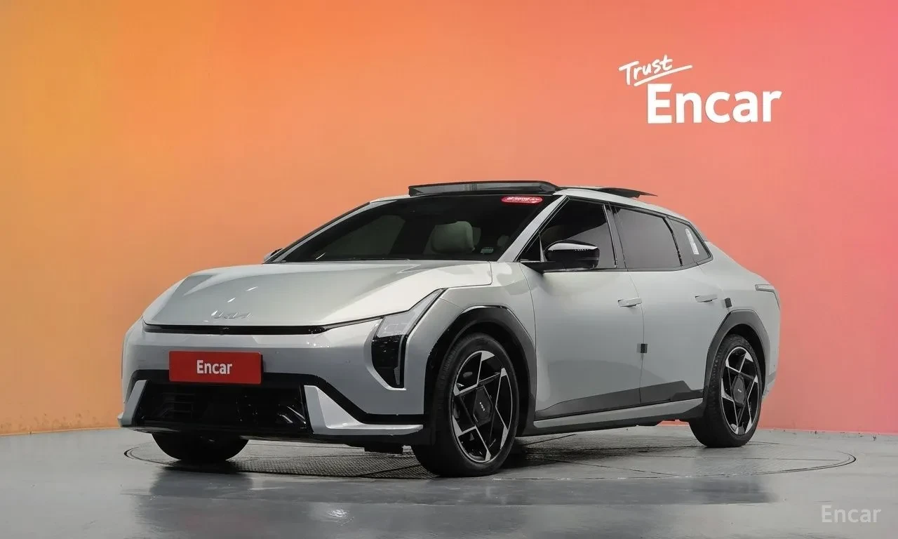 Kia EV4 Long Range| GT| 360| HUD| ПАНОРАМА* КРАЙНА ЦЕНА, снимка 2 - Автомобили и джипове - 56117234