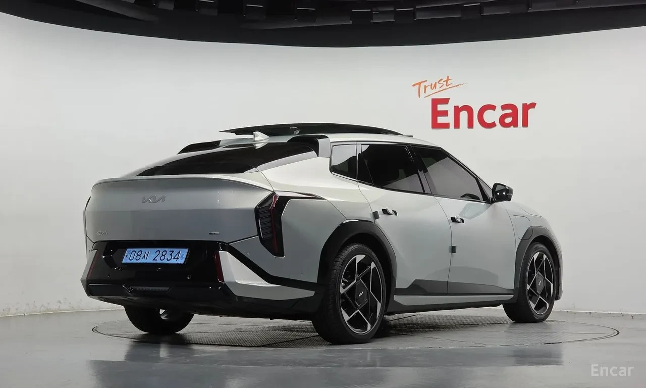 Kia EV4 Long Range| GT| 360| HUD| ПАНОРАМА* КРАЙНА ЦЕНА, снимка 3 - Автомобили и джипове - 56117234