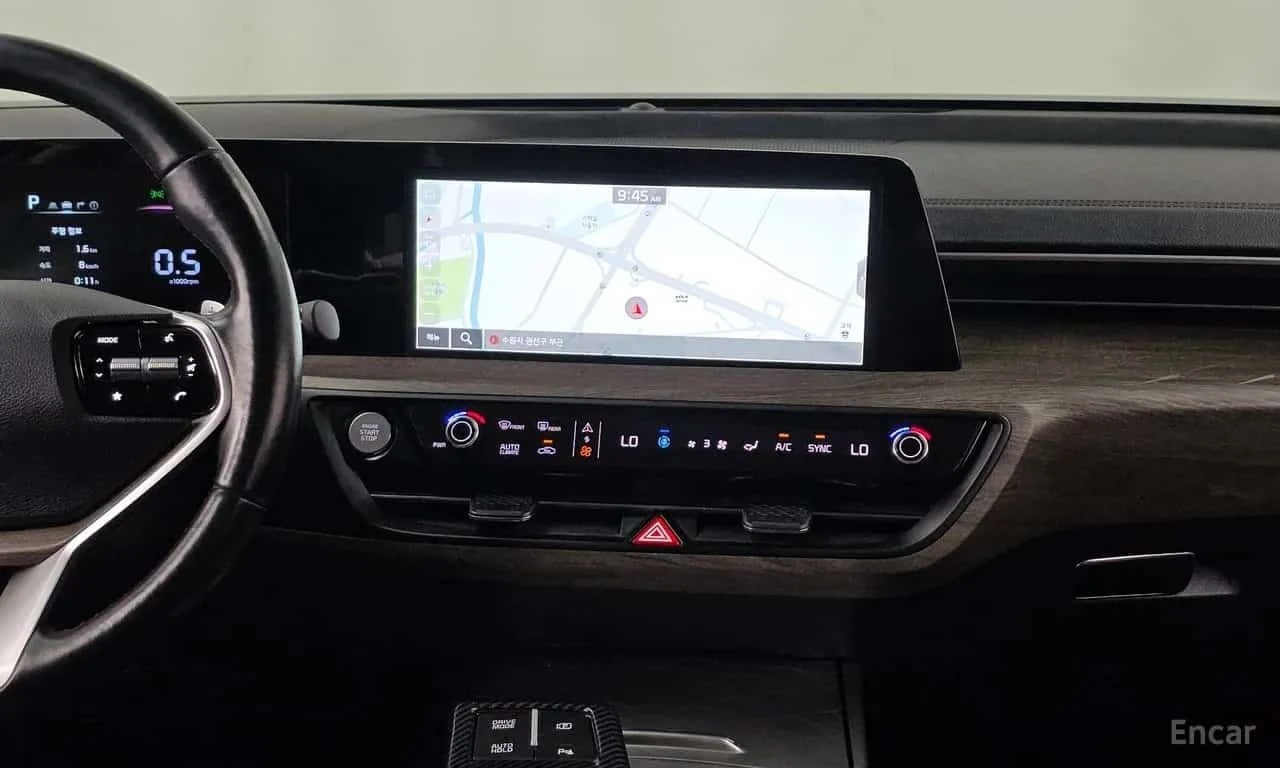 Kia K8 | ОБДУХВАНЕ | ПАНОРАМА | ДИСТРОНИК, снимка 14 - Автомобили и джипове - 56262239
