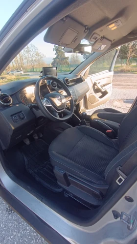Dacia Duster 1, 6/115 Prestige, снимка 9