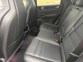 Porsche Cayenne Coupe AWD  CARFAX, снимка 12