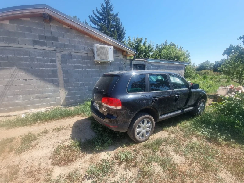 VW Touareg, снимка 2 - Автомобили и джипове - 48510129