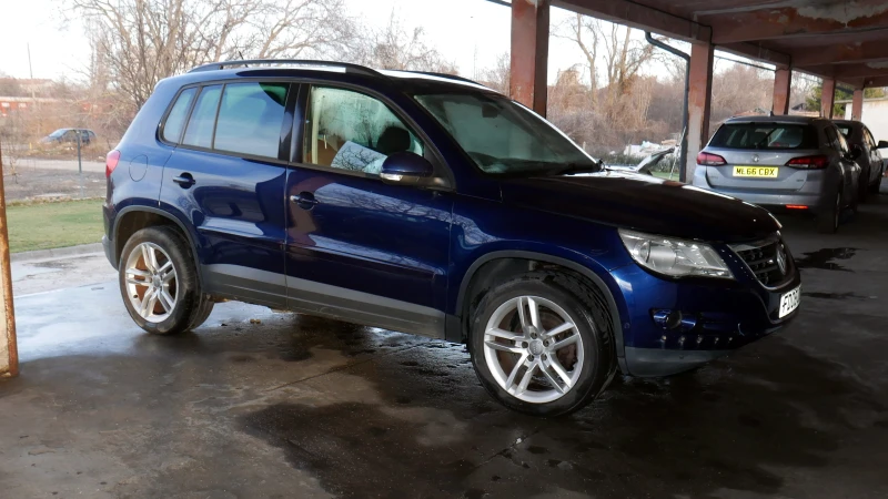 VW Tiguan, снимка 3 - Автомобили и джипове - 48692422