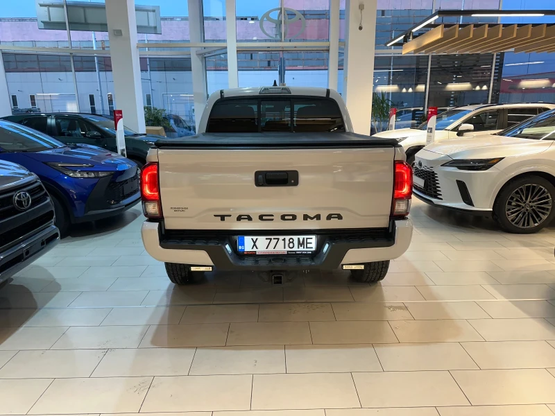 Toyota Tacoma, снимка 4 - Автомобили и джипове - 53157003