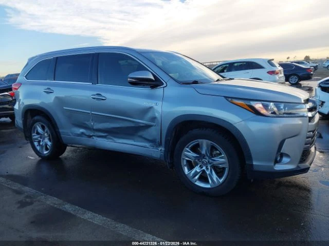 Toyota Highlander HYBRID LIMITED, снимка 8 - Автомобили и джипове - 53418463