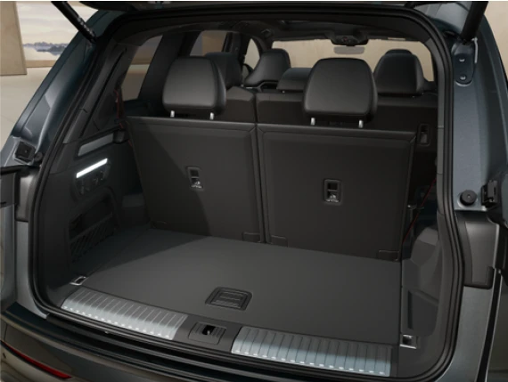 Audi Q7 SLINE/7 SEATS/BANG&OLUFSEN 4D/DAYTONA GREY/MASSAGE, снимка 5 - Автомобили и джипове - 56176756