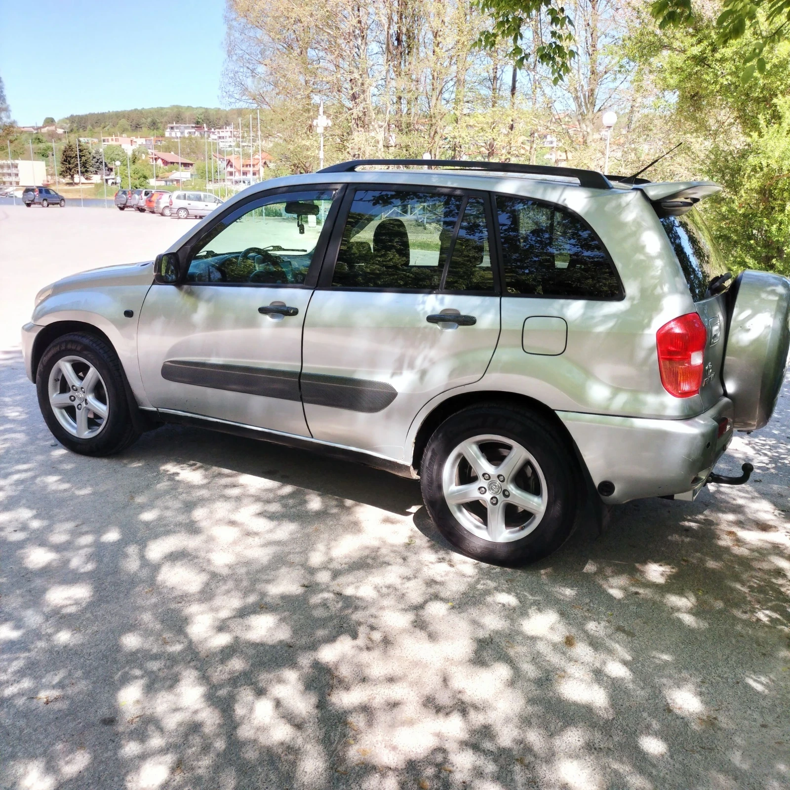 Toyota Rav4 4x4 - изображение 3