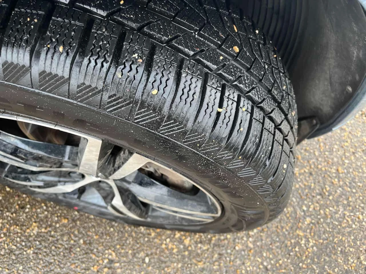 Volvo XC60 * R Design * CARFAX * БЕЗ ПЪРВОНАЧАЛНА ВНОСКА, снимка 7 - Автомобили и джипове - 53912597