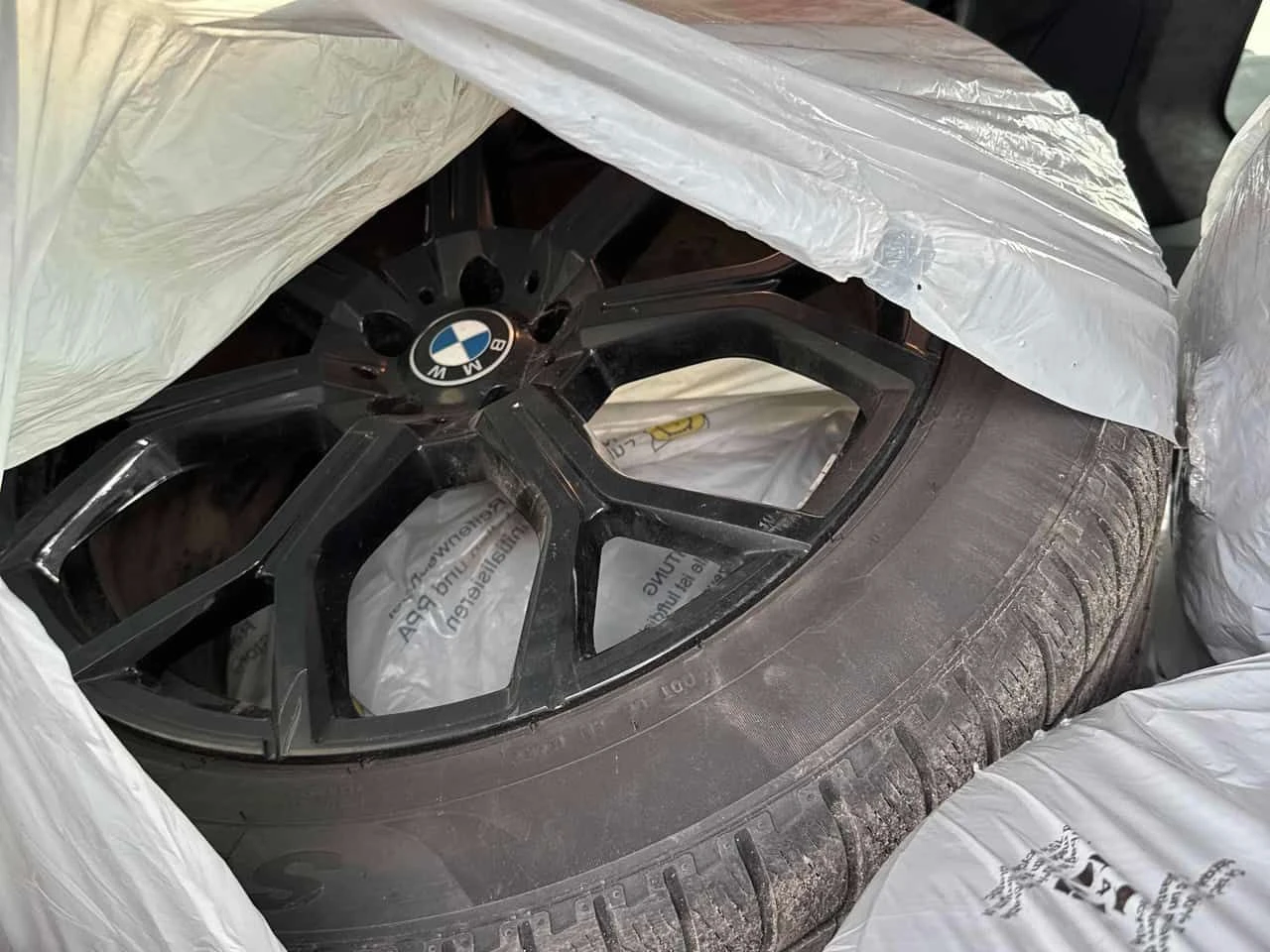 BMW X7 xDrive40i/HUD/360/ДИСТРОНИК/ПАНОРАМА/ГУМИ+ ДЖАНТИ , снимка 13 - Автомобили и джипове - 54213010