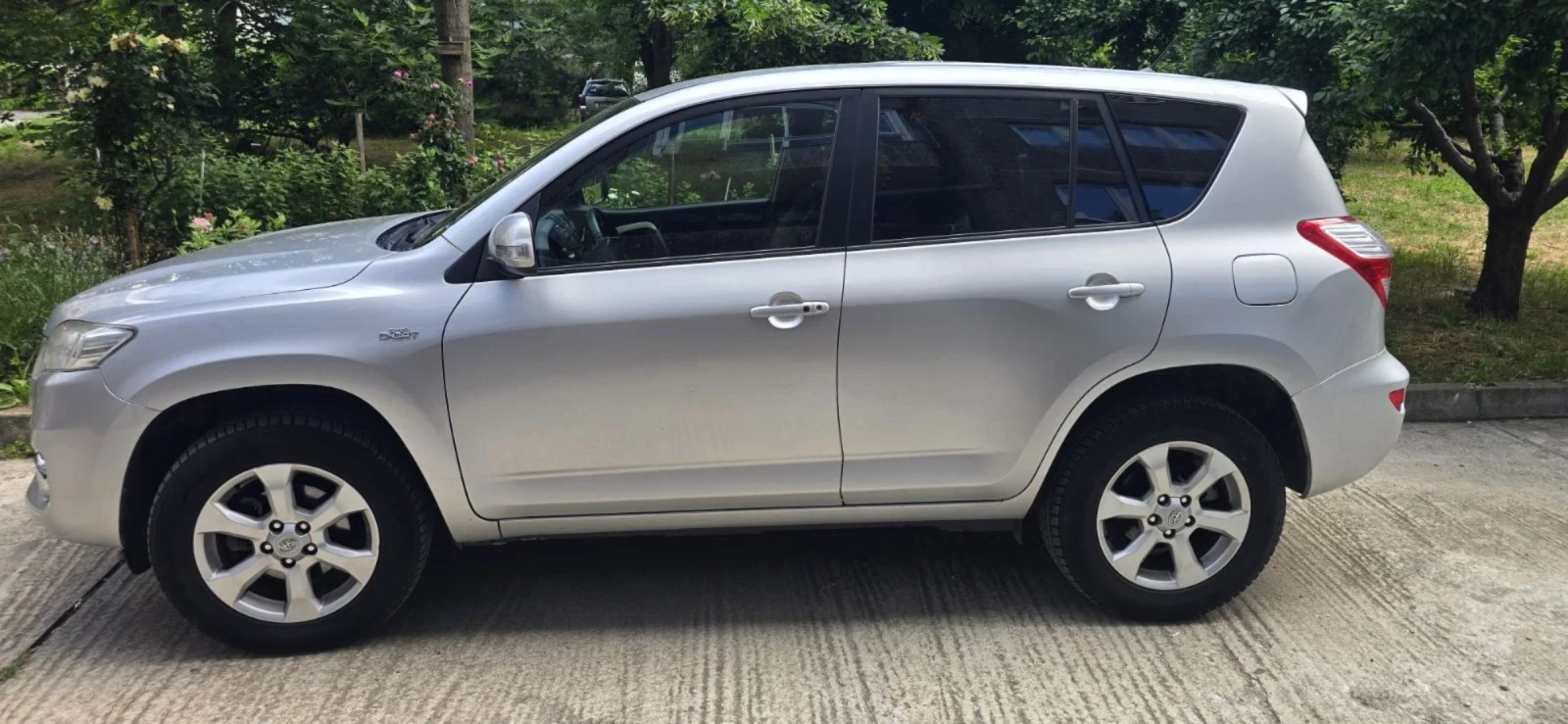 Toyota Rav4, снимка 3 - Автомобили и джипове - 55237980
