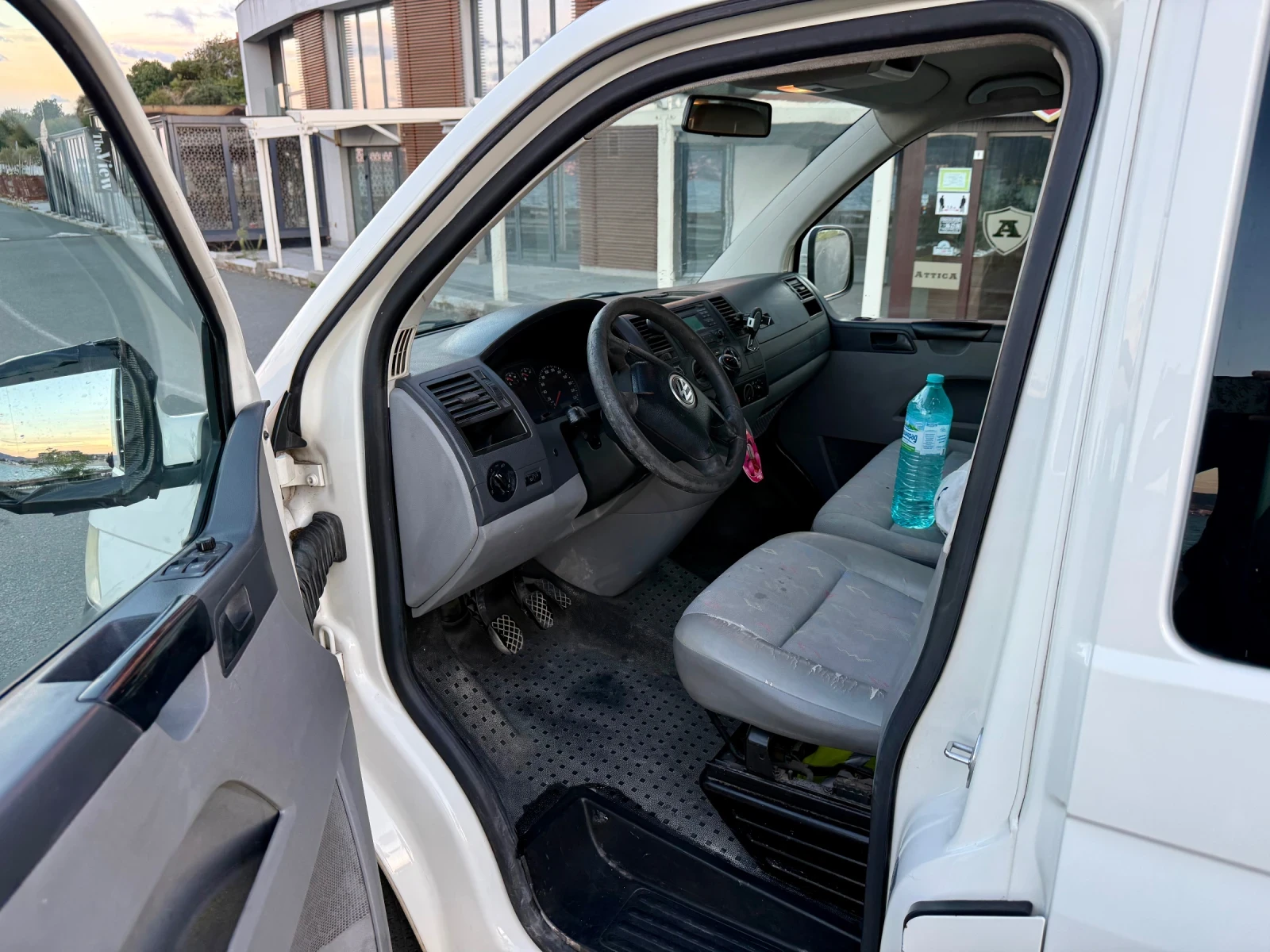 VW Caravelle T5, снимка 9 - Бусове и автобуси - 56251308