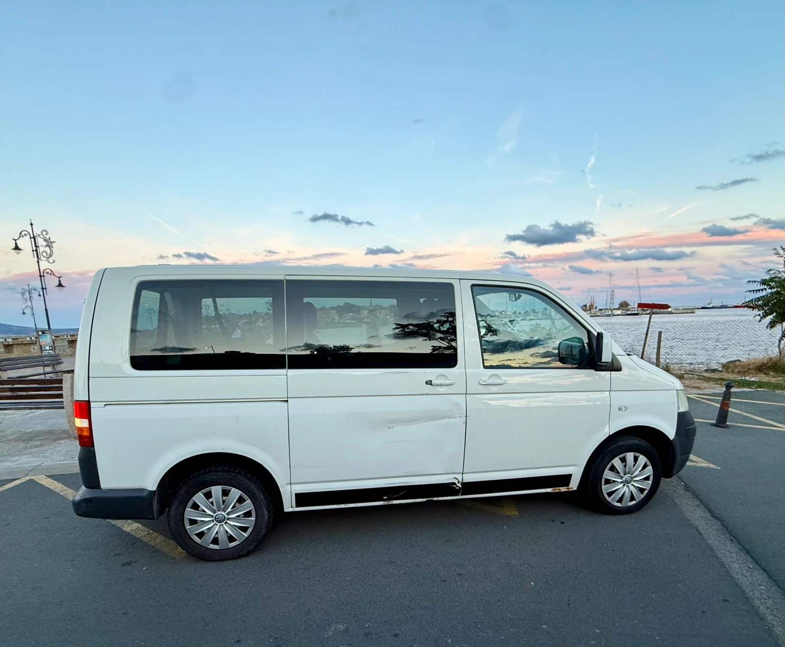 VW Caravelle T5, снимка 5 - Бусове и автобуси - 56251308