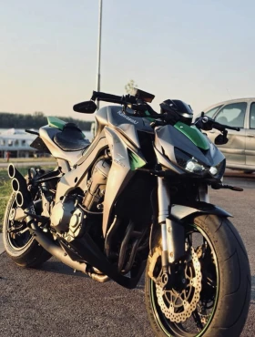  Kawasaki Z