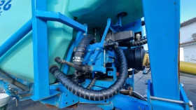 Трактор New Holland, снимка 6