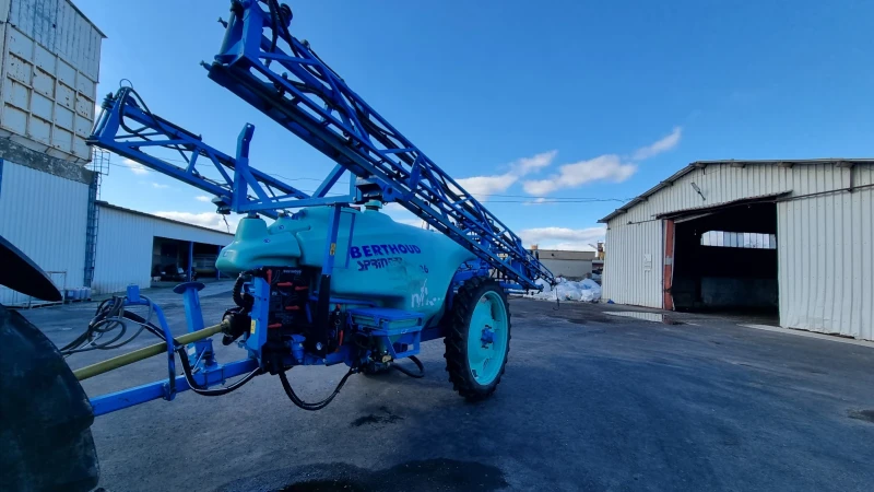 Трактор New Holland, снимка 5 - Селскостопанска техника - 53207844