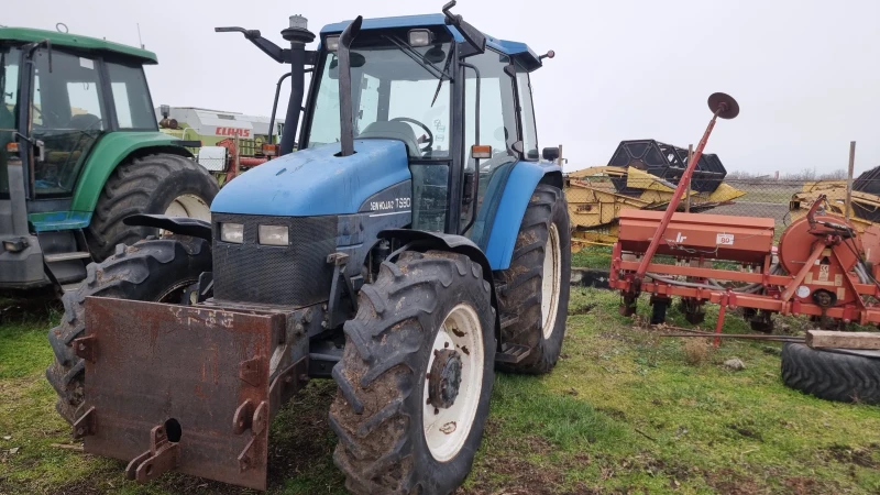 Трактор New Holland, снимка 2 - Селскостопанска техника - 53207844