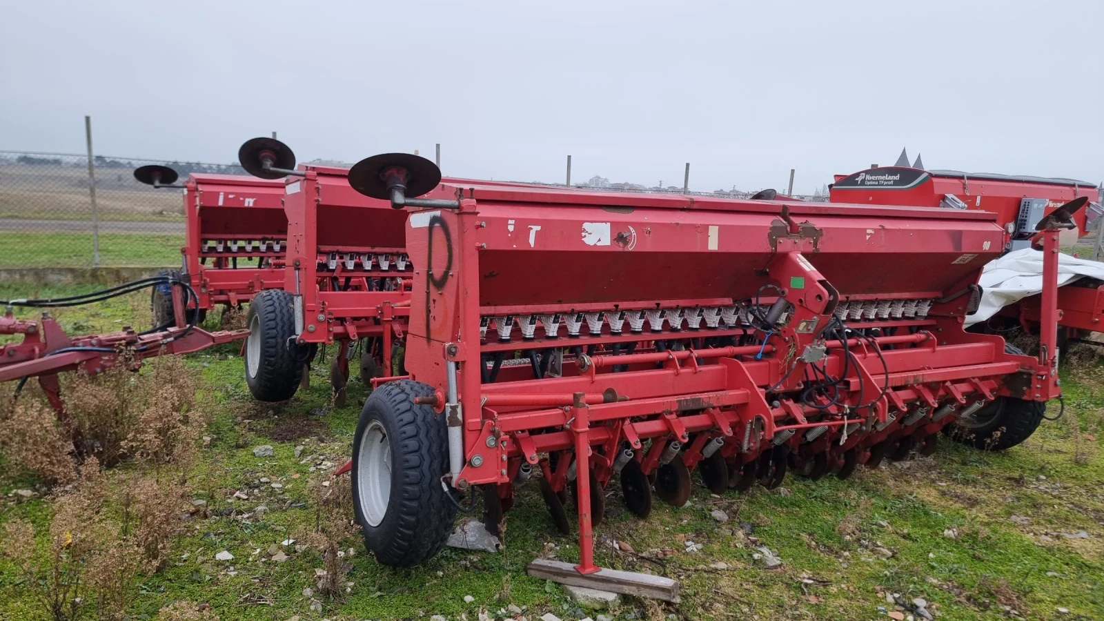 Трактор New Holland  - изображение 4