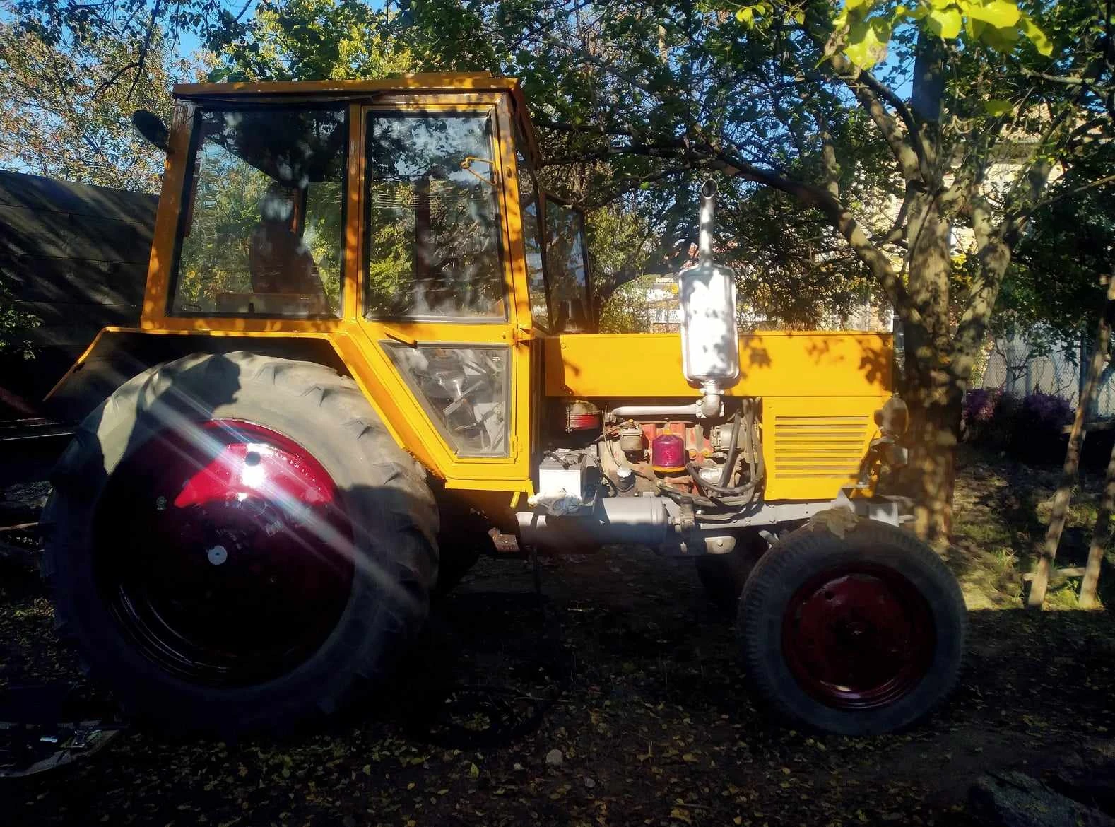 Трактор Болгар ТК-80, снимка 3 - Селскостопанска техника - 54194649