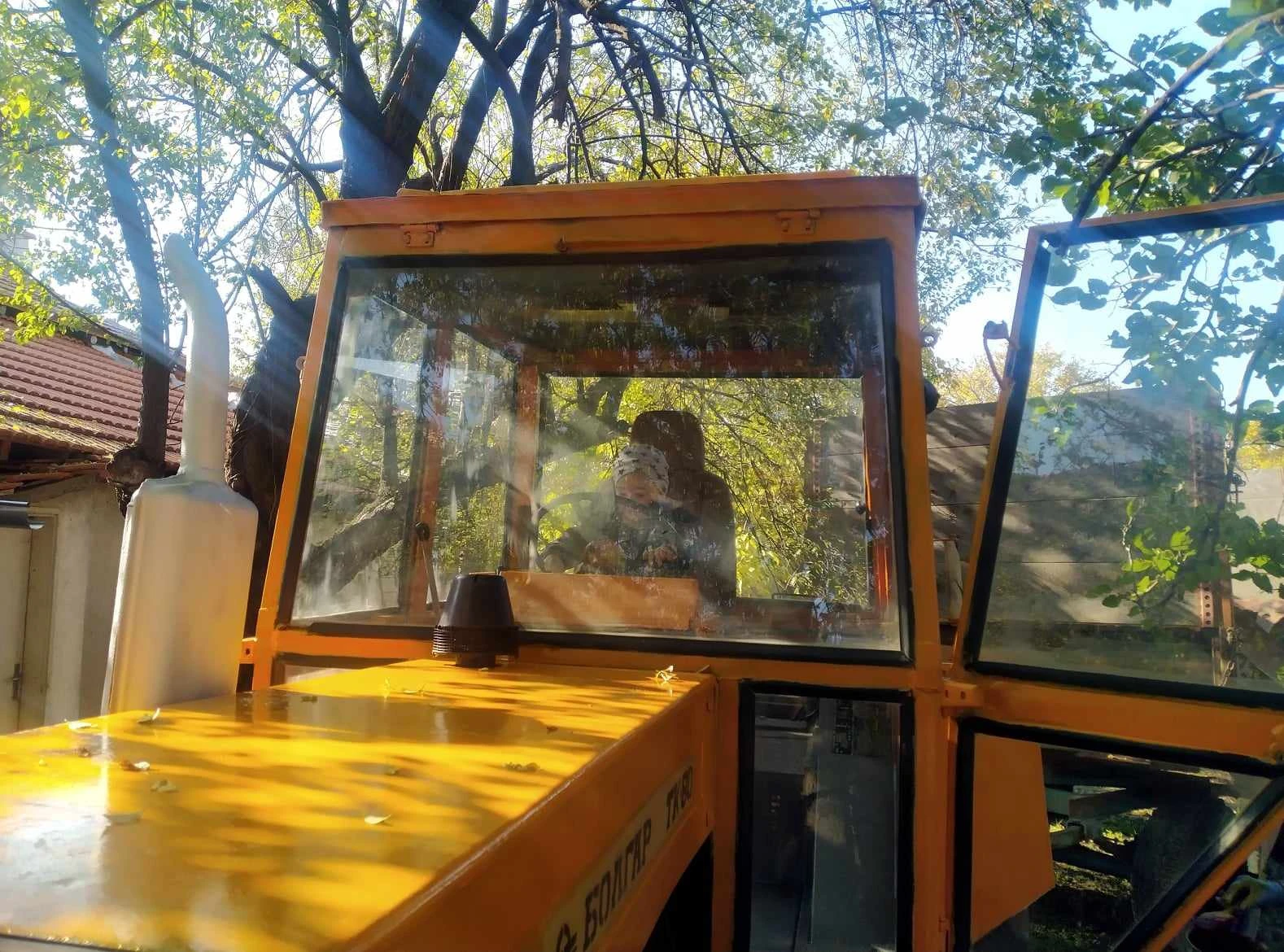 Трактор Болгар ТК-80, снимка 5 - Селскостопанска техника - 54194649