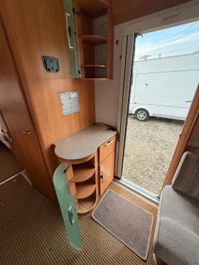 Каравана HYMER / ERIBA NOVA 570, снимка 12