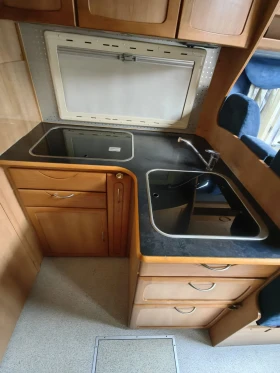 Кемпер Euramobil 635 LS, снимка 9