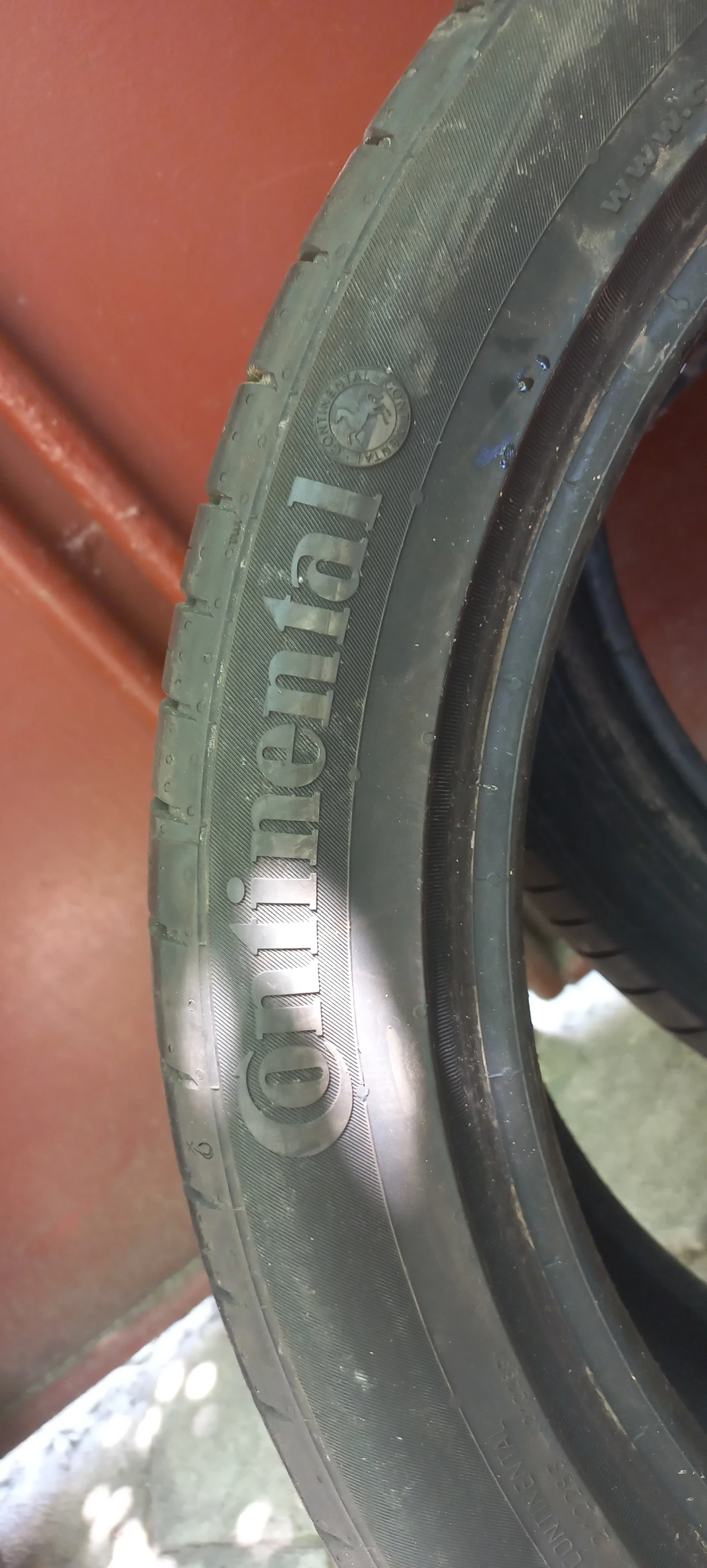 Гуми Летни 245/45R19, снимка 13 - Гуми и джанти - 54602048