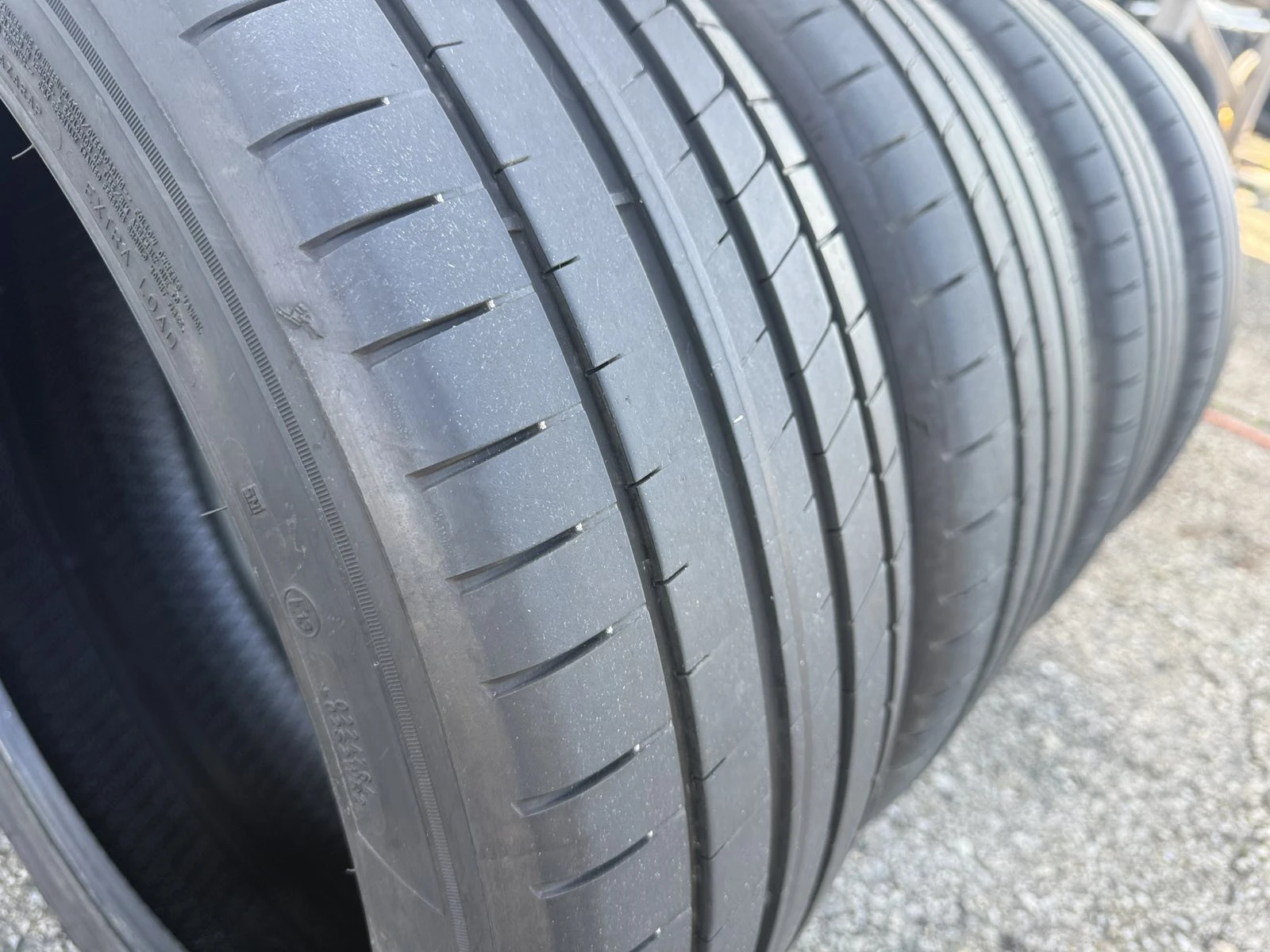 ���� 225/45R18 | Mobile.bg � ����������� 2