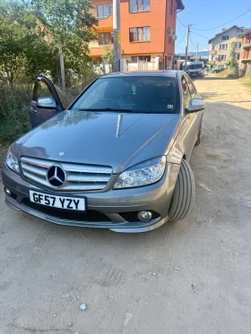 Mercedes-Benz C 220 smart car play, AMG джанти, нови фарове на AMG, снимка 3