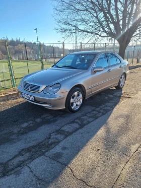 Mercedes-Benz C 220, снимка 8