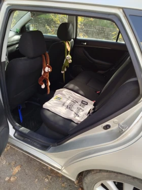 Toyota Avensis 2.0 D4D 116кс Най Здравия , снимка 5