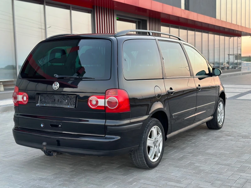 VW Sharan 2.0 i БЕНЗИН И  ГАЗ , снимка 4 - Автомобили и джипове - 47446770