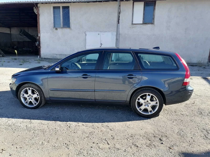 Volvo V50 2.0 TDI, 136к.с., снимка 5 - Автомобили и джипове - 47512873