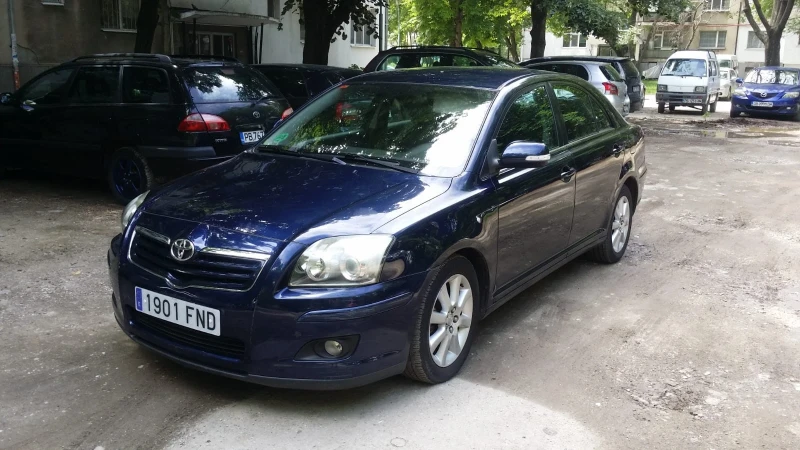 Toyota Avensis 1.8 16 v 129 k.s, снимка 2 - Автомобили и джипове - 47856029