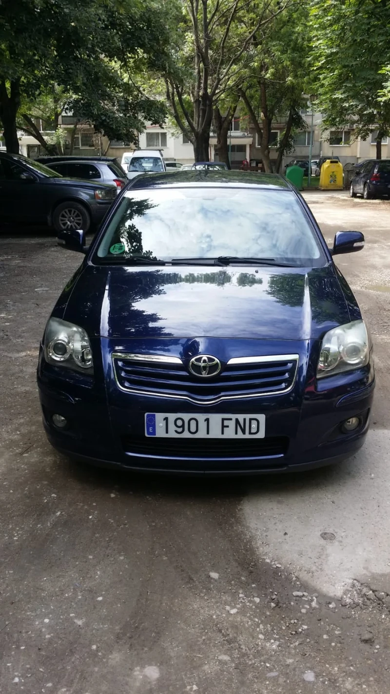 Toyota Avensis 1.8 16 v 129 k.s, снимка 1 - Автомобили и джипове - 47856029