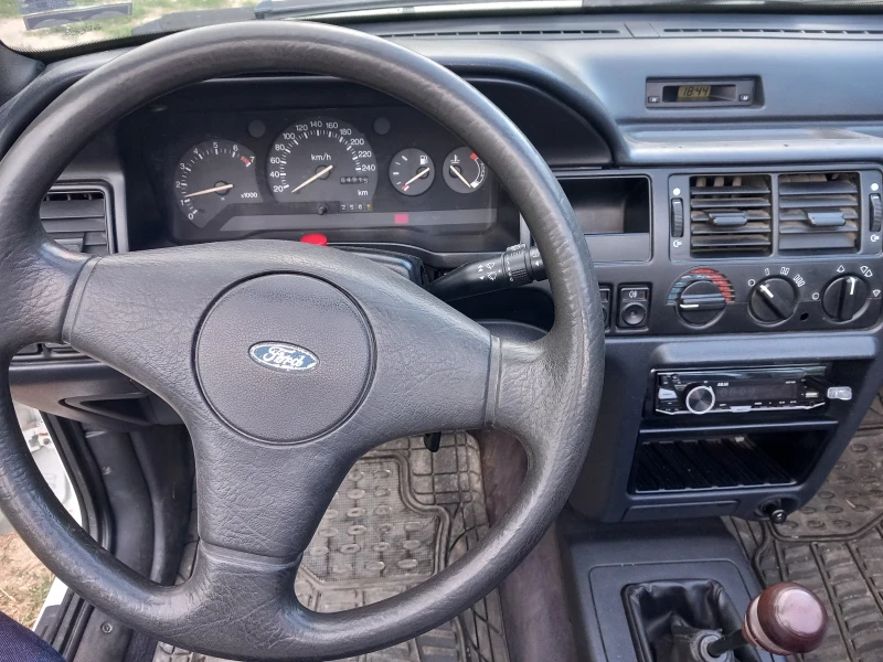 Ford Escort, снимка 4 - Автомобили и джипове - 48655314