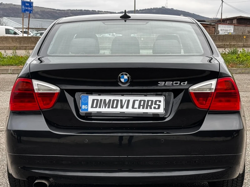 BMW 320 D/НАВИГАЦИЯ/ПОДГРЕВ, снимка 4 - Автомобили и джипове - 48317168