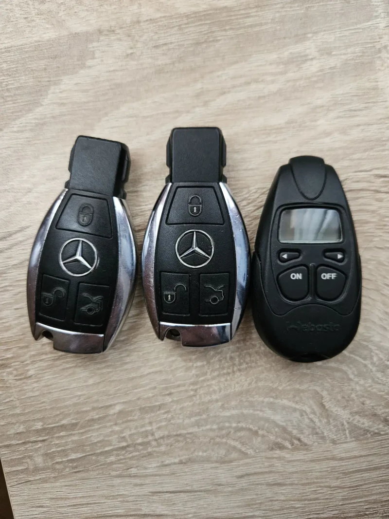 Mercedes-Benz E 350 7G-Tronic 4matic 272hp, снимка 11 - Автомобили и джипове - 49069080