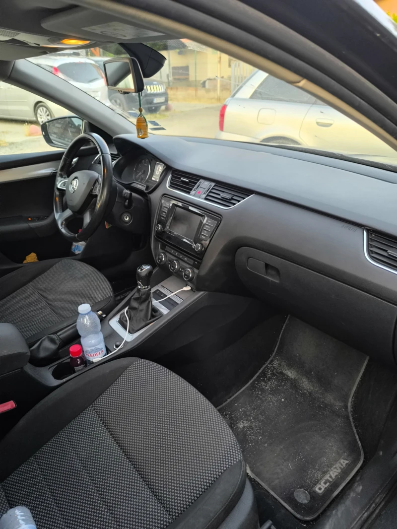 Skoda Octavia 3 метан /LPG, снимка 4 - Автомобили и джипове - 52452396