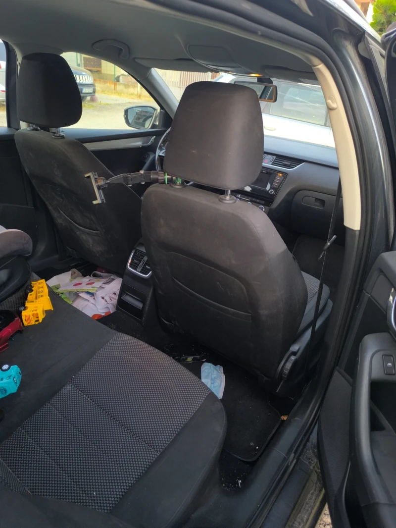 Skoda Octavia 3 метан /LPG, снимка 7 - Автомобили и джипове - 52452396