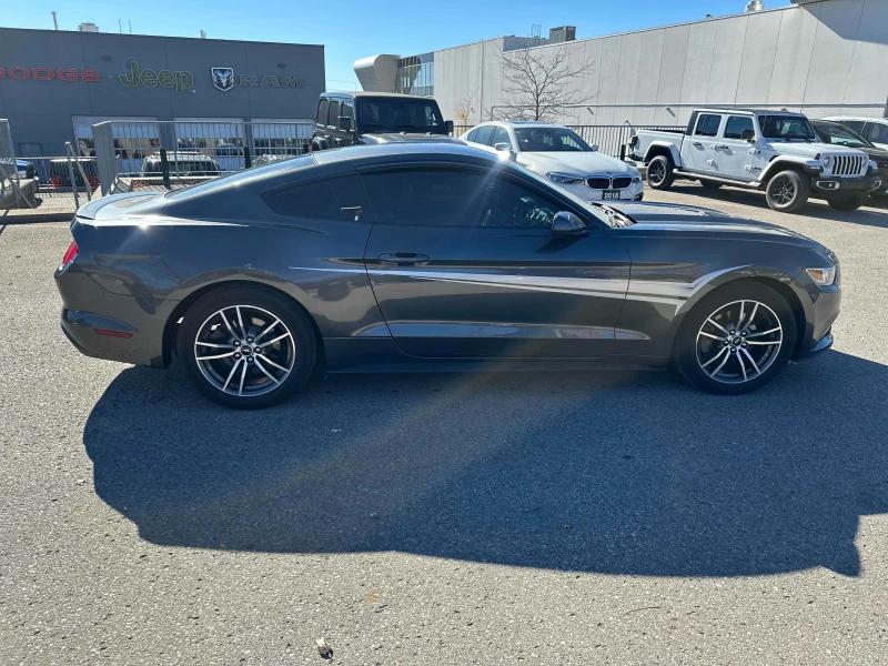 Ford Mustang ECO BOOST * * CARFAX * * АВТО КРЕДИТ * * , снимка 3 - Автомобили и джипове - 52345796