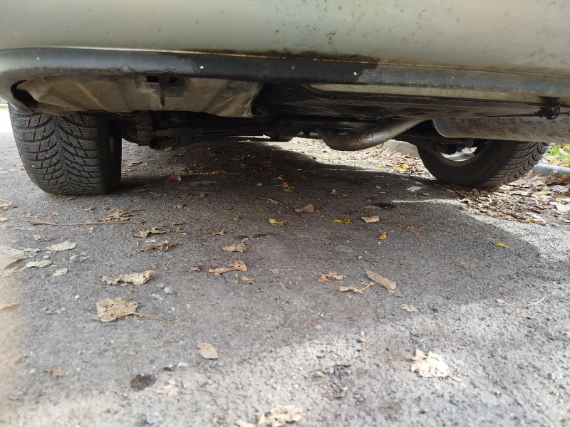 Toyota Avensis 2.0 D4D 116кс Най Здравия , снимка 10 - Автомобили и джипове - 52474387